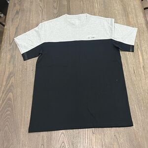NWOT Converse Men's Short Sleeve Crew Neck T-Shirt Gray Black Colorblock Size M